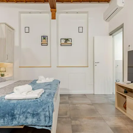 Santa Croce Centro Di Firenze, 9 Min Duomo * פירנצה